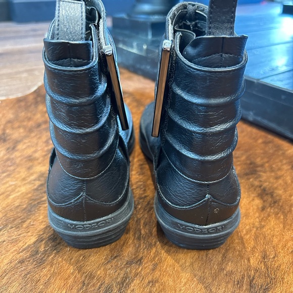 Modzori Jane 4 Way Boots NEVER WORN - Picture 4 of 7